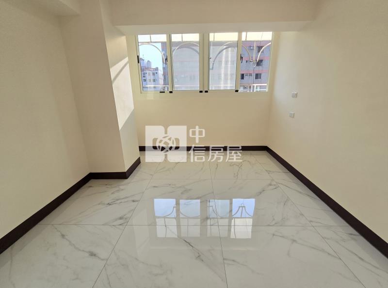 民俗公園住有名園4房平車房屋室內格局與周邊環境