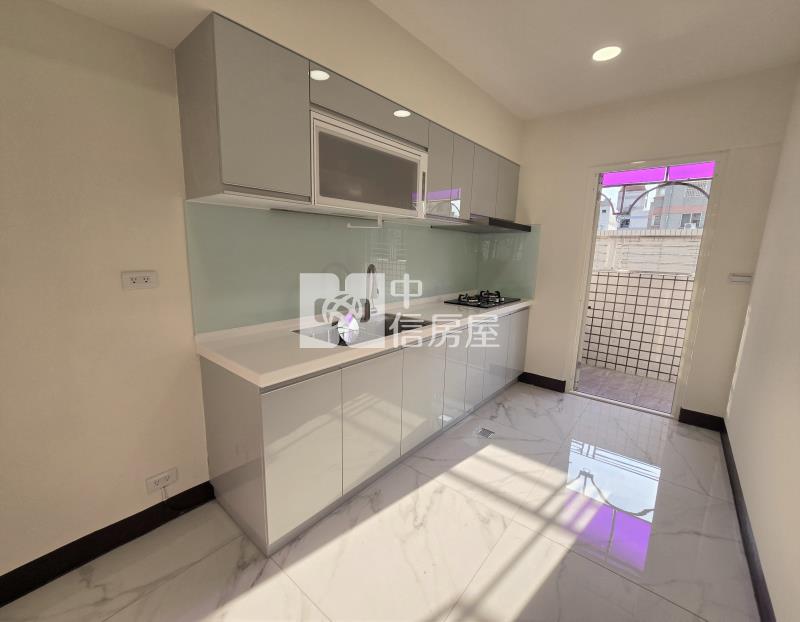 民俗公園住有名園4房平車房屋室內格局與周邊環境