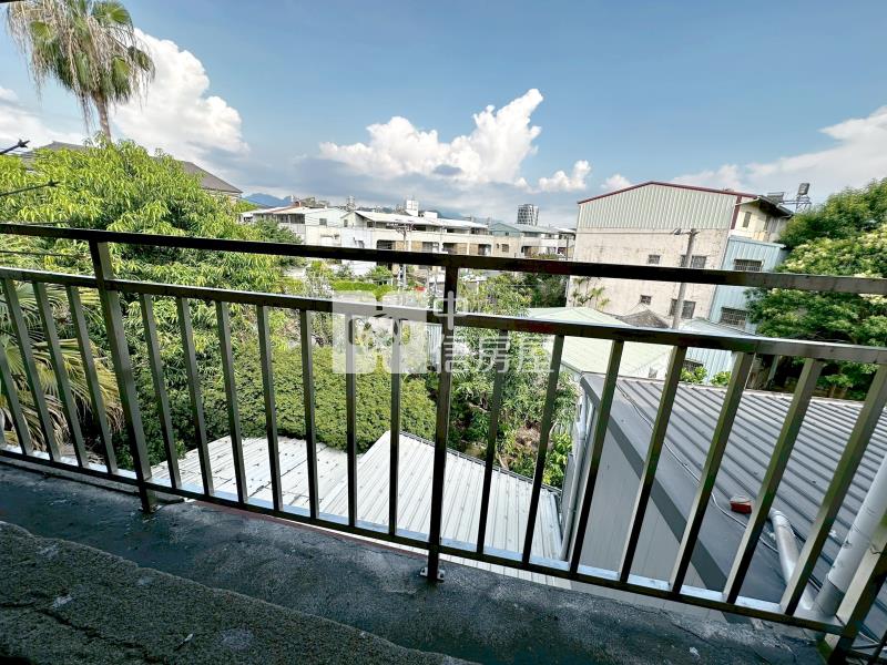 東山商圈超值透天房屋室內格局與周邊環境