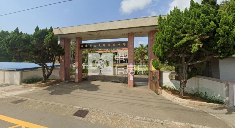 新屋區㊣東福路方正美農地房屋室內格局與周邊環境