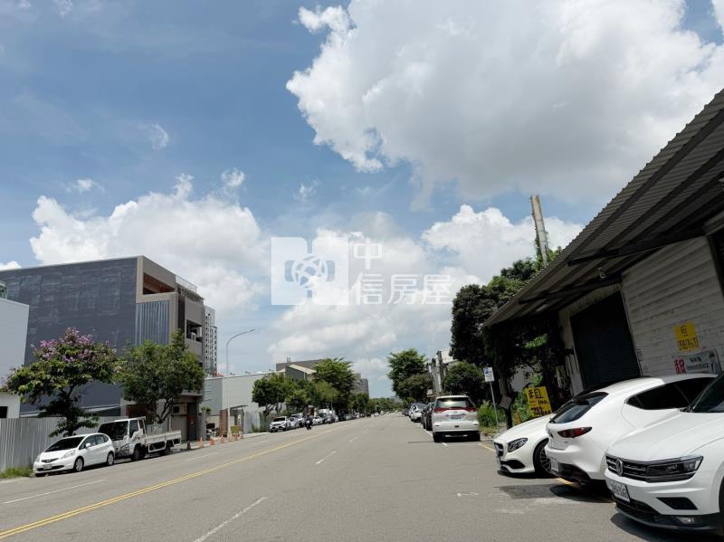 14期正崇德十路馬禮遜旁253坪建地房屋室內格局與周邊環境