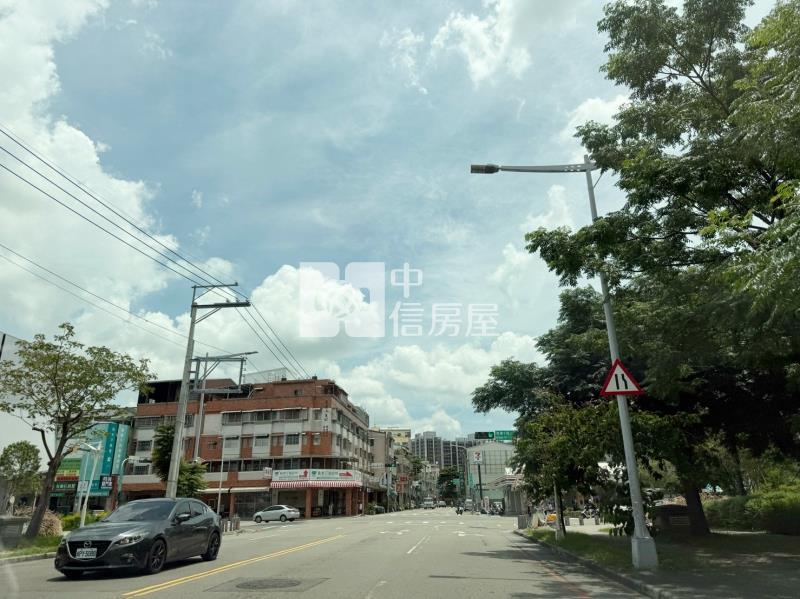 14期正崇德十路馬禮遜旁253坪建地房屋室內格局與周邊環境