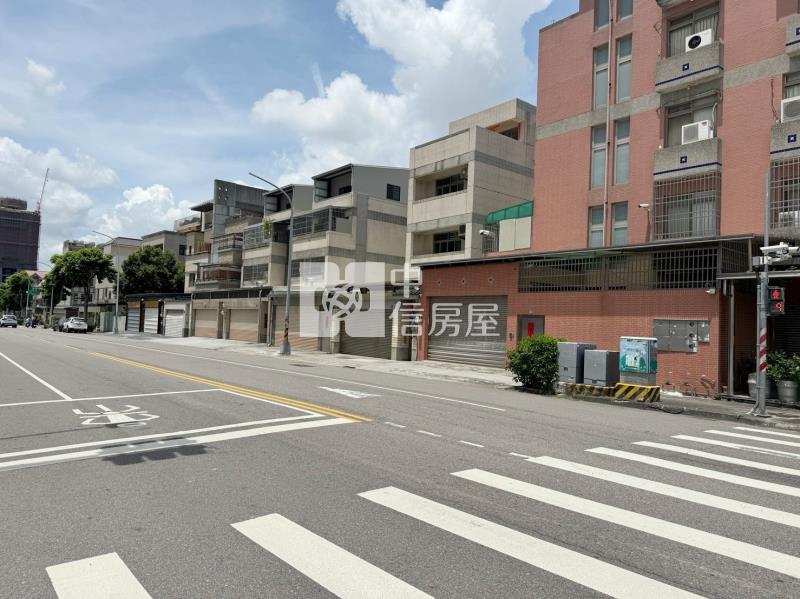 14期正崇德十路馬禮遜旁253坪建地房屋室內格局與周邊環境