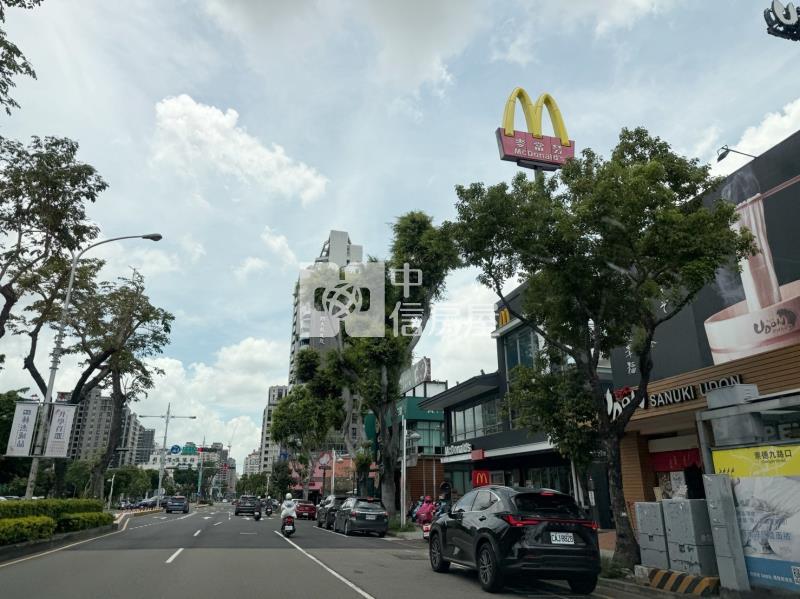 14期正崇德十路馬禮遜旁253坪建地房屋室內格局與周邊環境