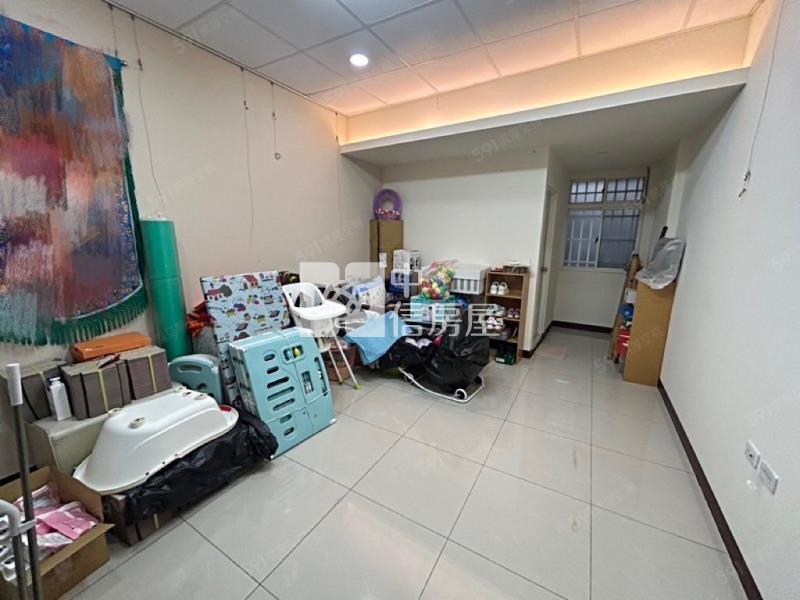 友愛路店住房屋室內格局與周邊環境