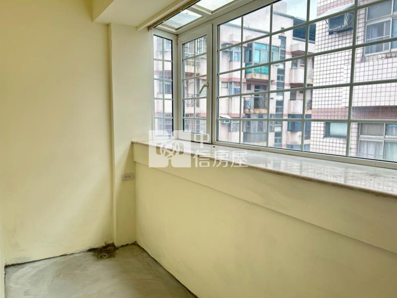 薪家坡低總價優質美三房B房屋室內格局與周邊環境