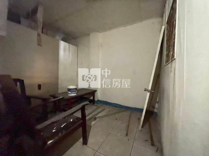 僑愛國小便宜平房房屋室內格局與周邊環境