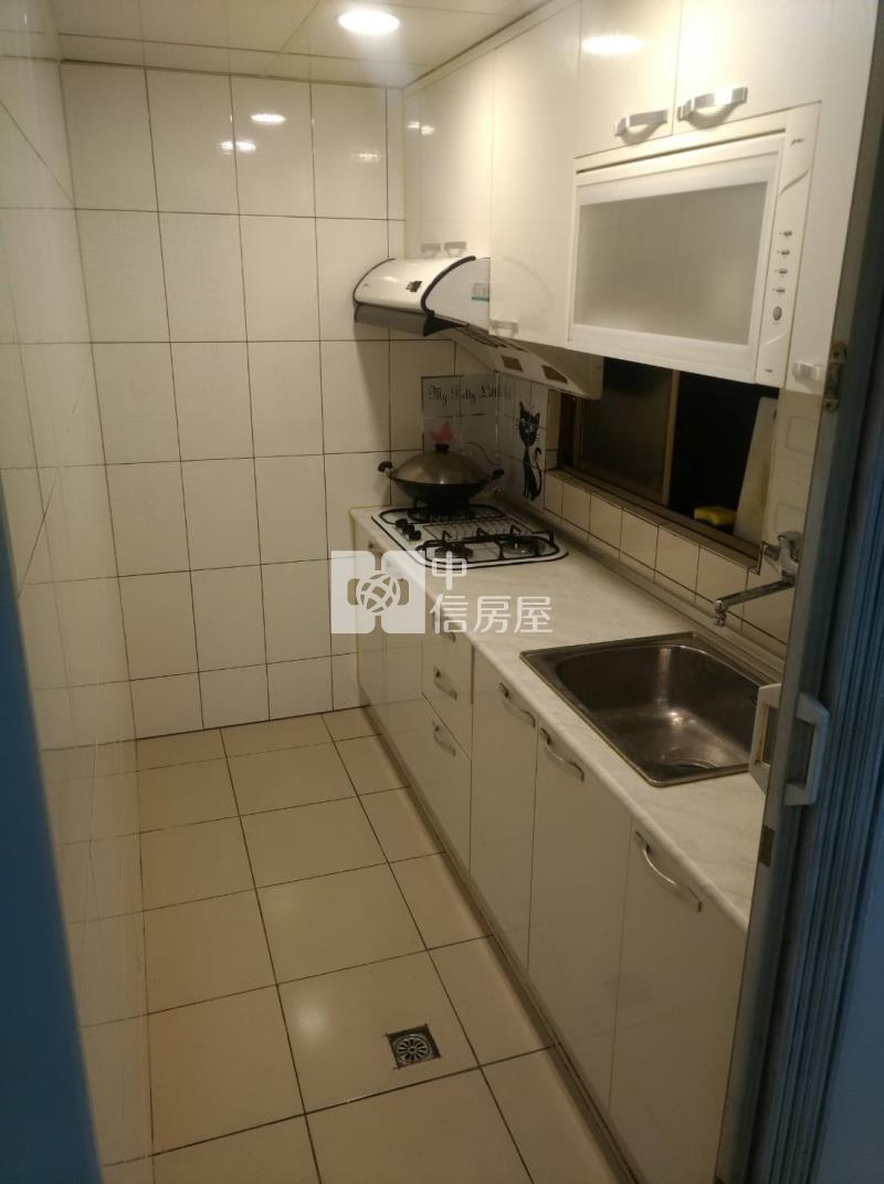 桃園夜市低總價電梯三房房屋室內格局與周邊環境