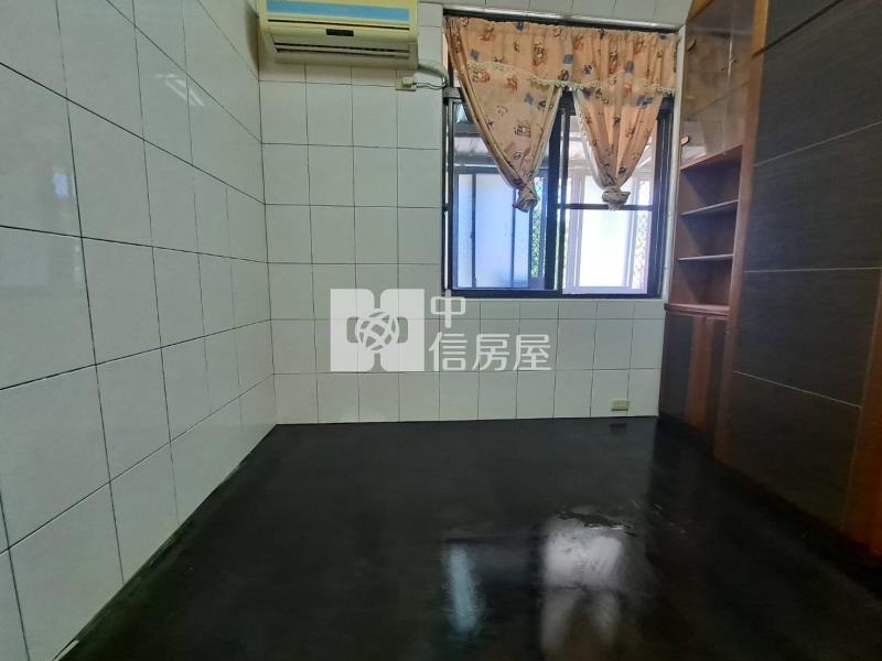 中山大學,駁二景觀2房低價華廈房屋室內格局與周邊環境