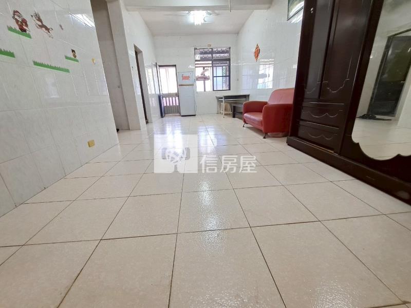 中山大學,駁二景觀2房低價華廈房屋室內格局與周邊環境