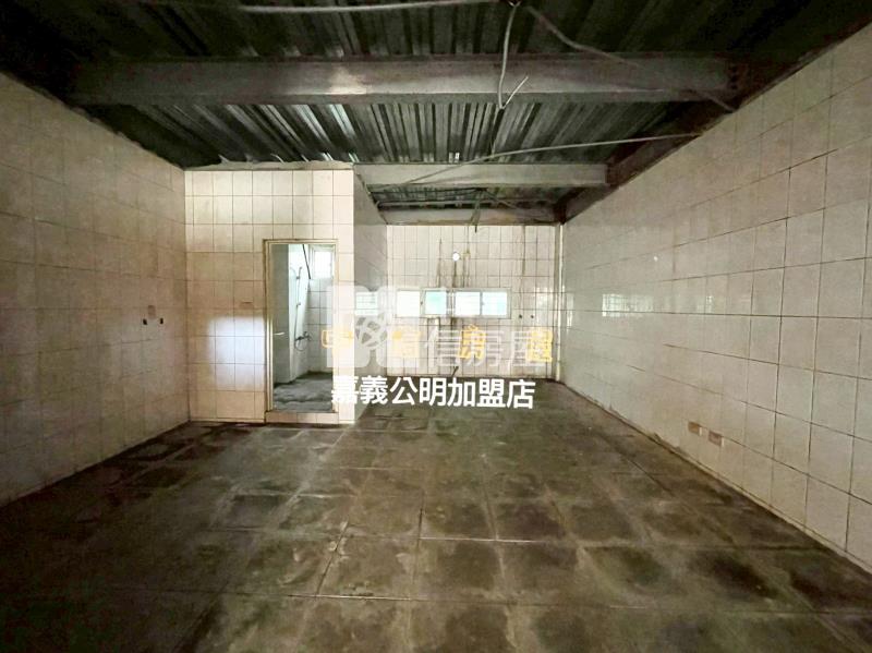 君臨天下(B) 近中埔市區透天店面房屋室內格局與周邊環境