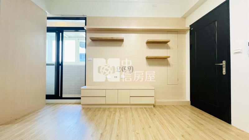 四城市區精裝美兩房車房屋室內格局與周邊環境