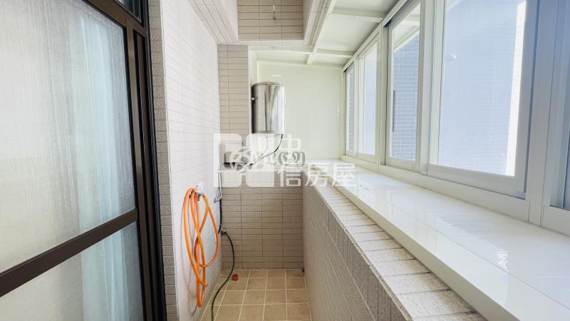 四城市區精裝美兩房車房屋室內格局與周邊環境