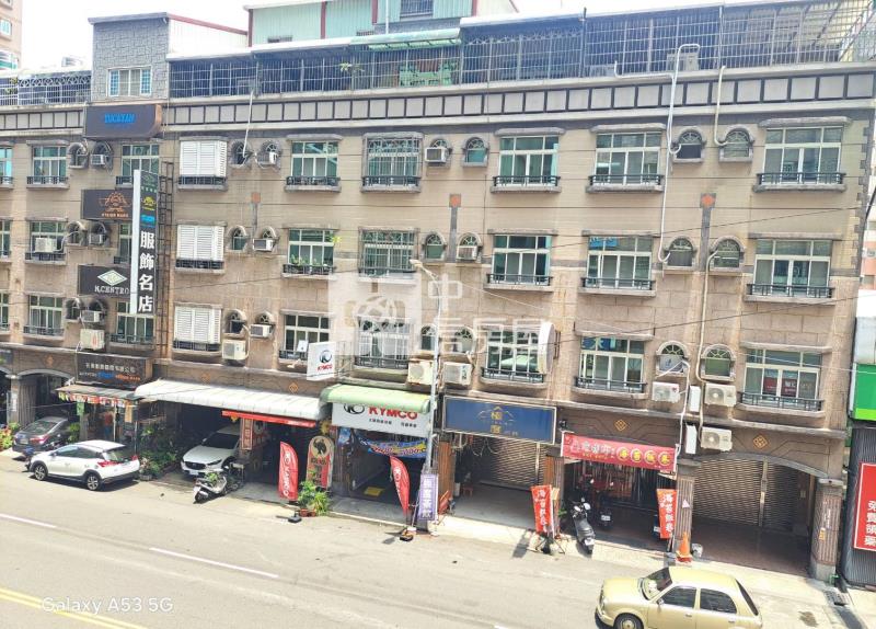 (專)近五甲家樂福優質平車店面房屋室內格局與周邊環境