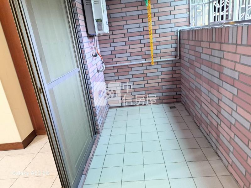 (專)近五甲家樂福優質平車店面房屋室內格局與周邊環境