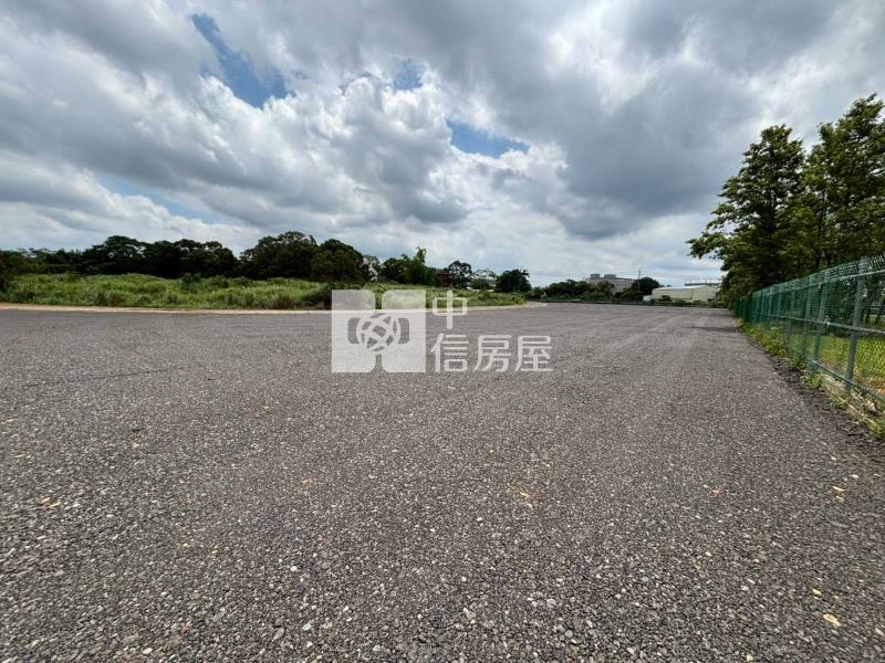龍潭工業區旁泥橋段一般農交通用地房屋室內格局與周邊環境