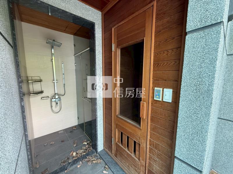 立新國小旁大地坪電梯別墅房屋室內格局與周邊環境
