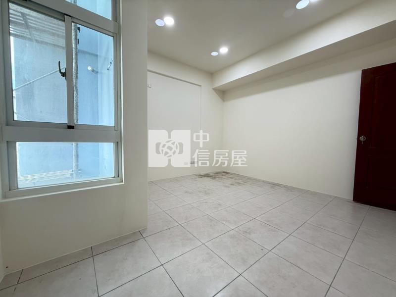 美夢成真整新雙車透天房屋室內格局與周邊環境
