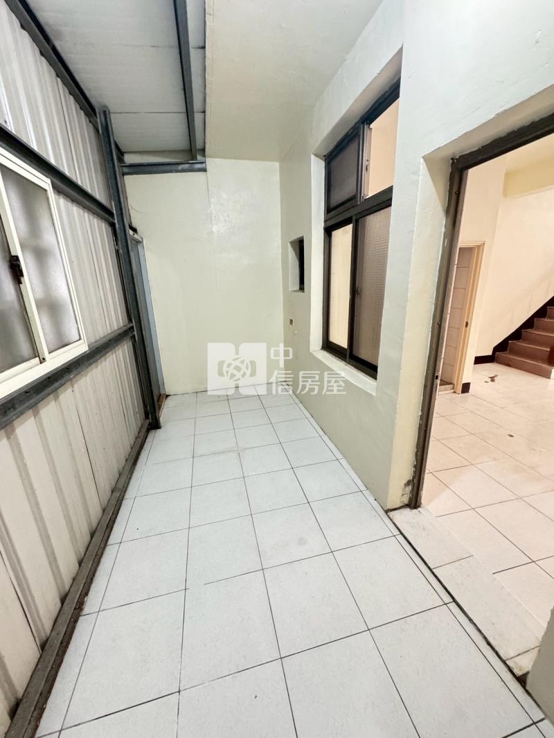 新江路透天房屋室內格局與周邊環境