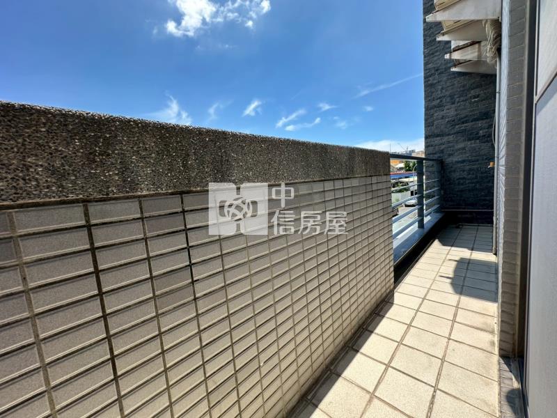 楓樹黎明商圈大面寬臨路雙車美墅房屋室內格局與周邊環境