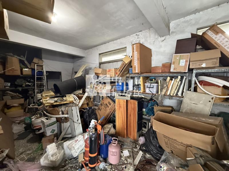 北屯國小旁大面寬一樓公寓房屋室內格局與周邊環境
