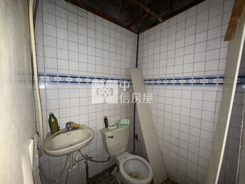 北屯國小旁大面寬一樓公寓房屋室內格局與周邊環境