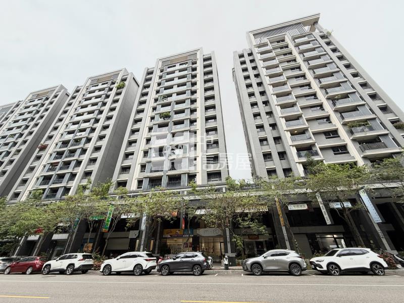 中國醫裕國豐展大四房平車房屋室內格局與周邊環境