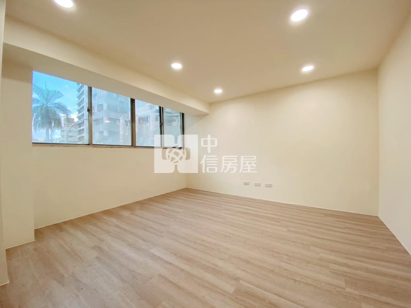 【儷族】親親戲院｜全新整理｜大4房平車房屋室內格局與周邊環境