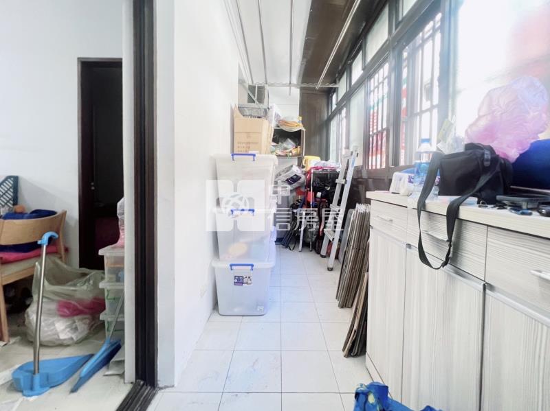 低樓層裝潢美寓房屋室內格局與周邊環境
