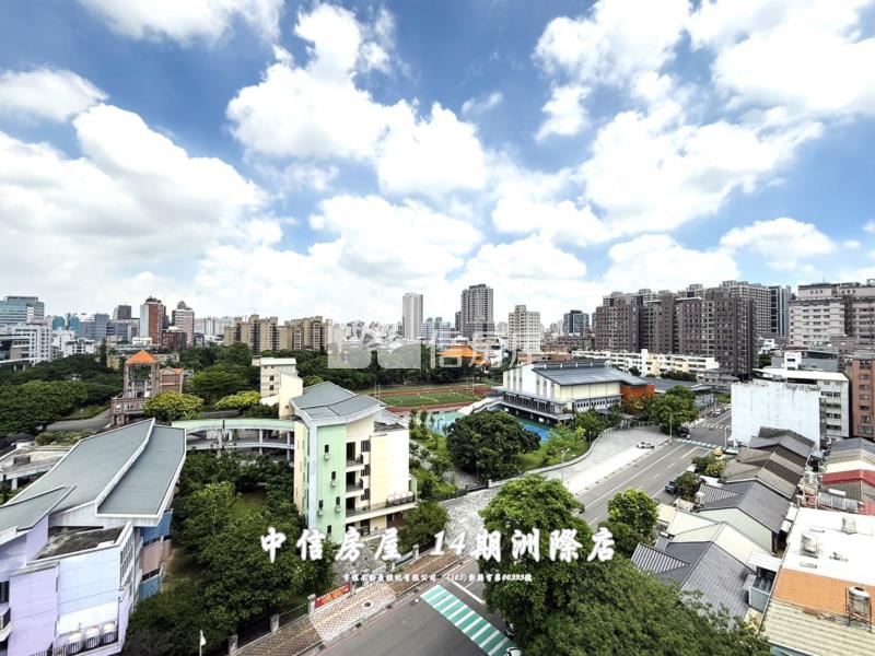 雙十國中視野三房~喜歡談房屋室內格局與周邊環境