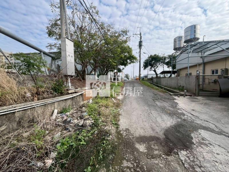 善化大面寬農舍房屋室內格局與周邊環境