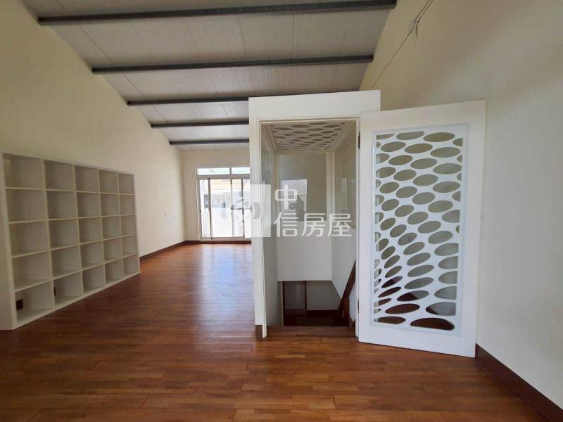 中正國中文教區透天房屋室內格局與周邊環境
