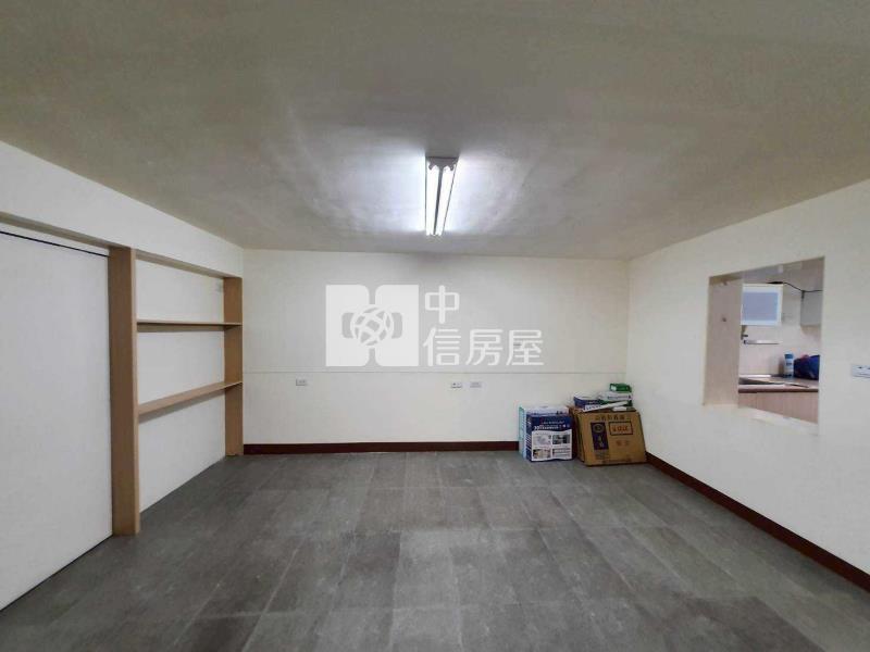 中正國中文教區透天房屋室內格局與周邊環境
