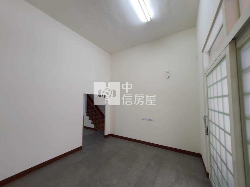 中正國中文教區透天房屋室內格局與周邊環境