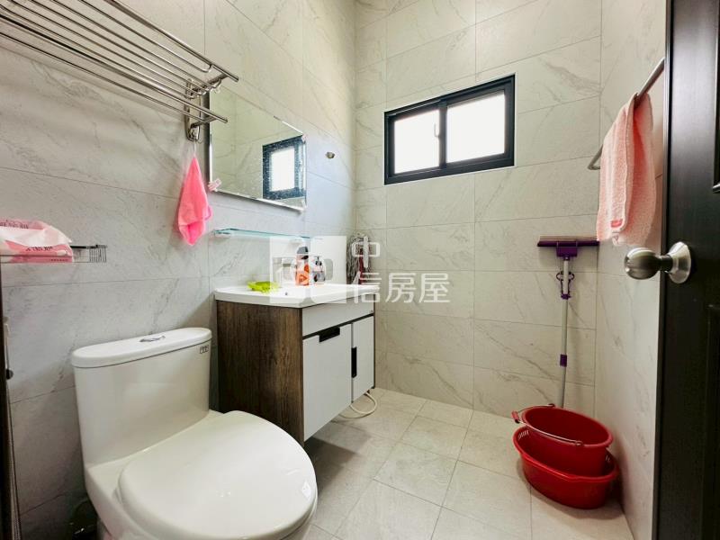 復興國小精美透天房屋室內格局與周邊環境