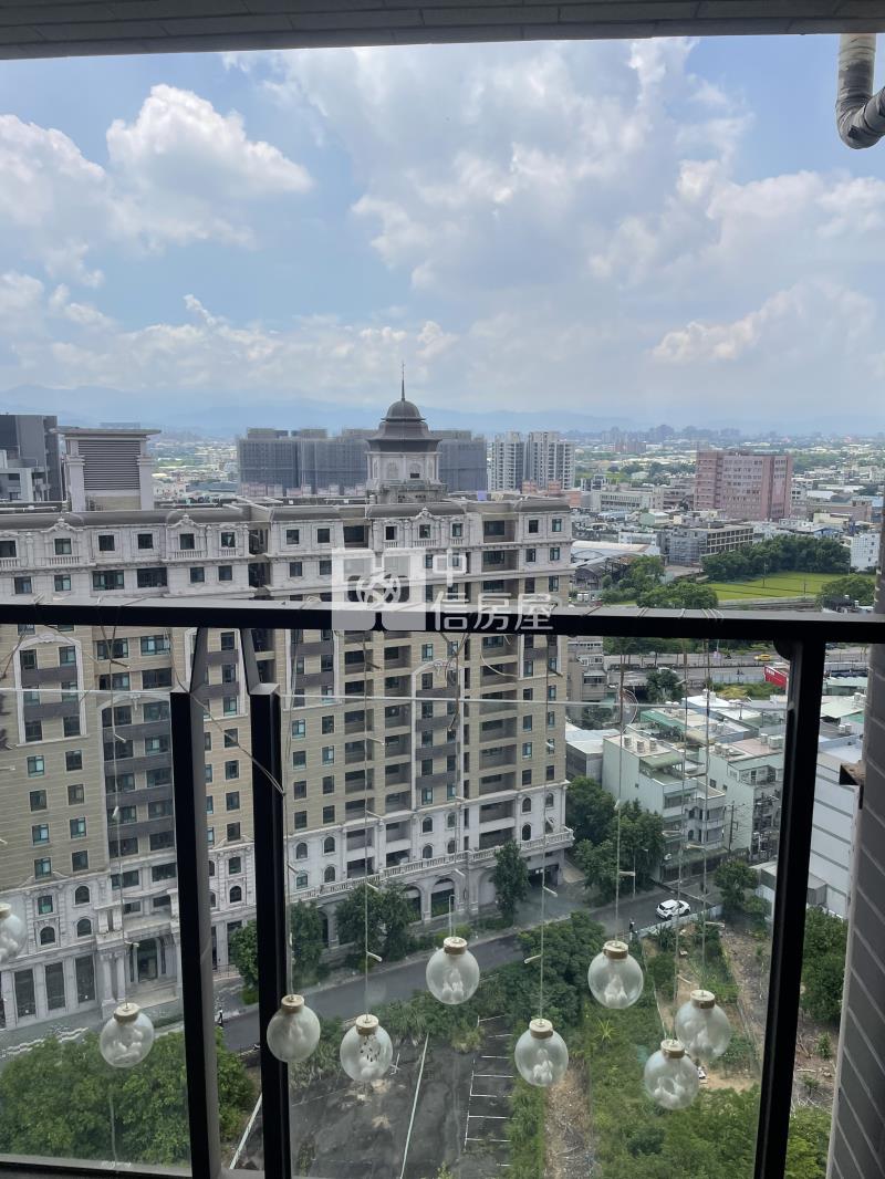 無限景觀頂樓雙衛浴大兩房車房屋室內格局與周邊環境
