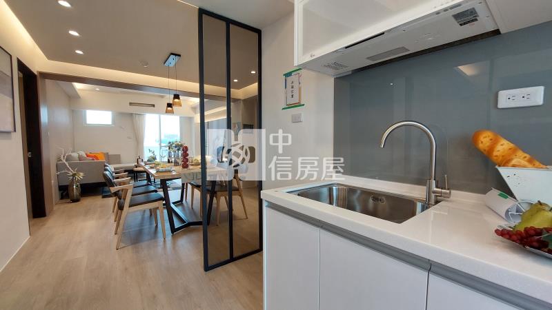 歸仁圓環輕奢精裝車寓(B)房屋室內格局與周邊環境