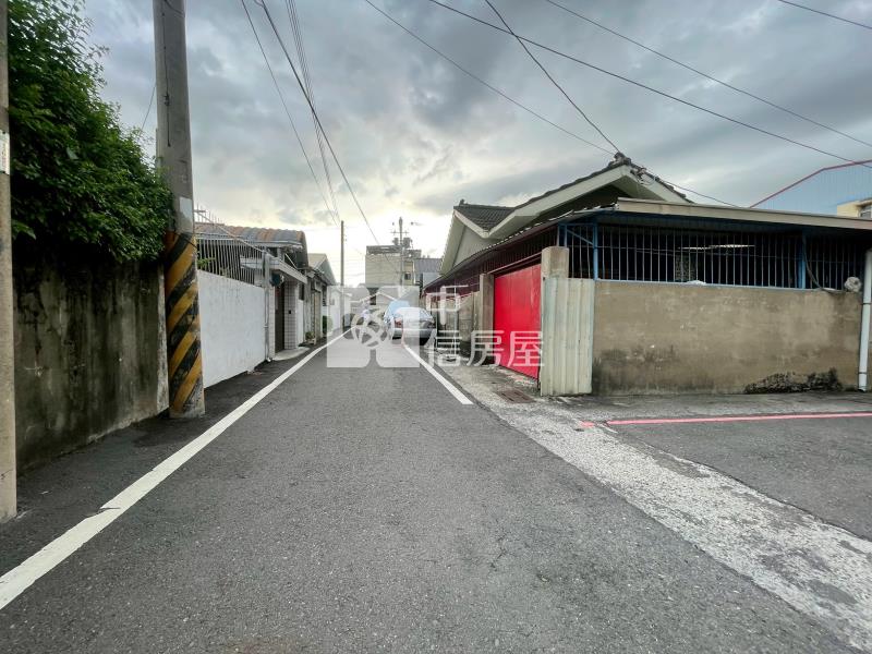 崎子頭邊間車庫洋房房屋室內格局與周邊環境