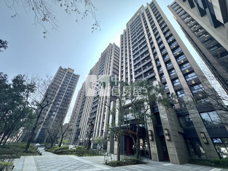 遠雄龍岡無敵景觀3+1房車房屋室內格局與周邊環境