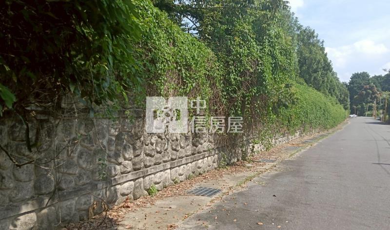 湖山大面寬建地房屋室內格局與周邊環境