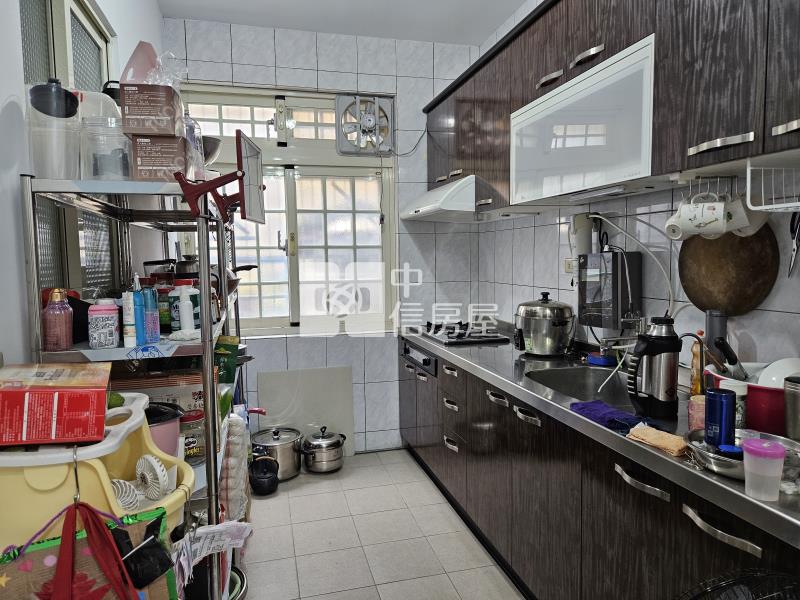 SOGO區公所1+2樓商業店住房屋室內格局與周邊環境