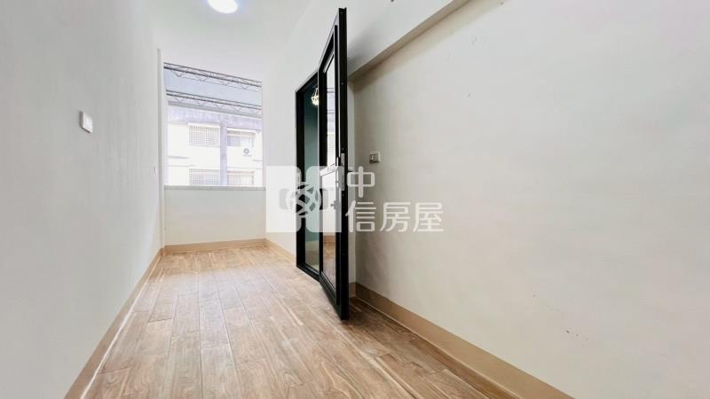 演藝廳面寬孝親墅房屋室內格局與周邊環境
