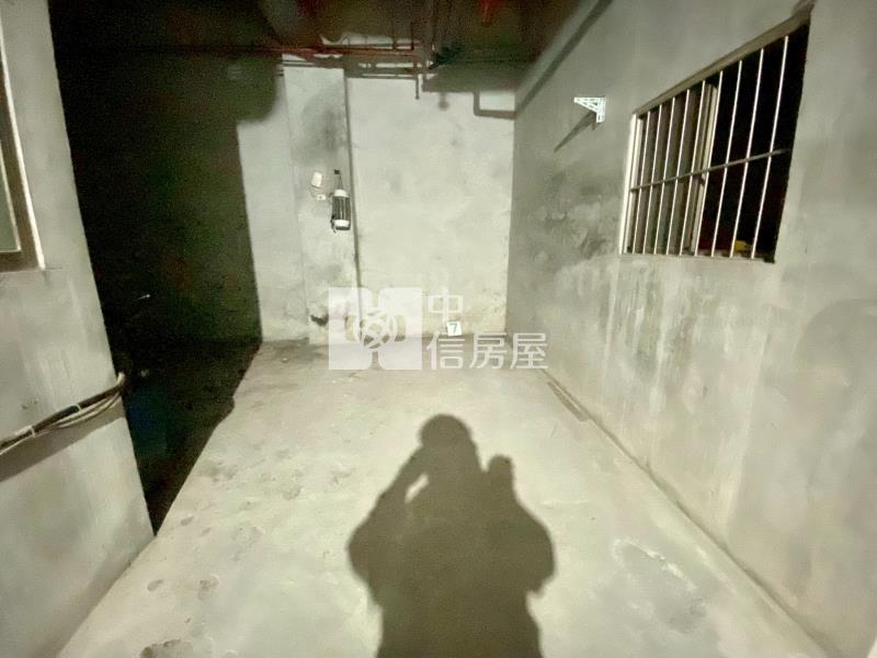 中科世貿公園旁全新整理3房平車房屋室內格局與周邊環境