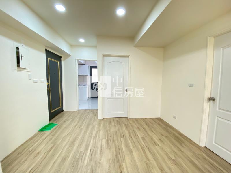 中科世貿公園旁全新整理3房平車房屋室內格局與周邊環境