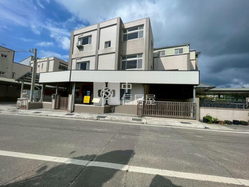 銅鑼大面寬鄰6米路透天房屋室內格局與周邊環境