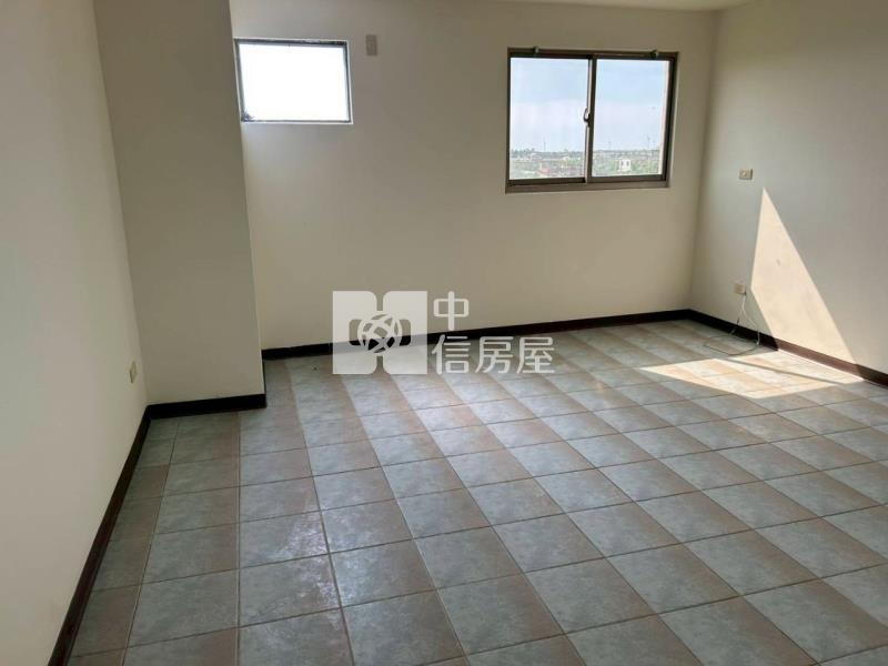 後龍仁德學區華廈房屋室內格局與周邊環境