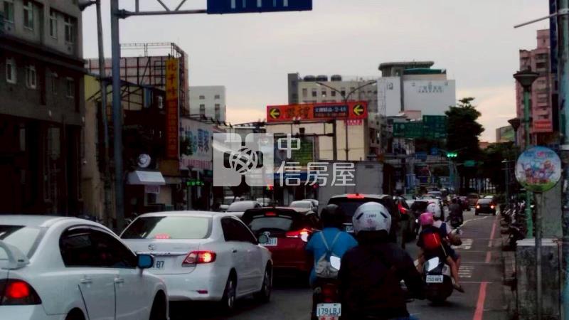 平鎮站前大面寬燙金旺鋪房屋室內格局與周邊環境
