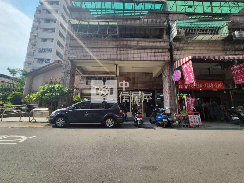 榮興商圈魯班造鎮金店面房屋室內格局與周邊環境