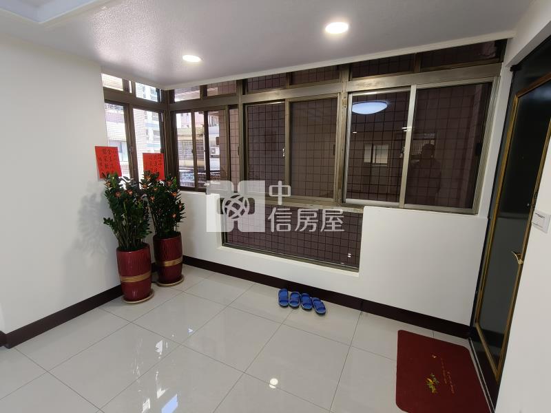 忠福全新整理電梯美3房房屋室內格局與周邊環境