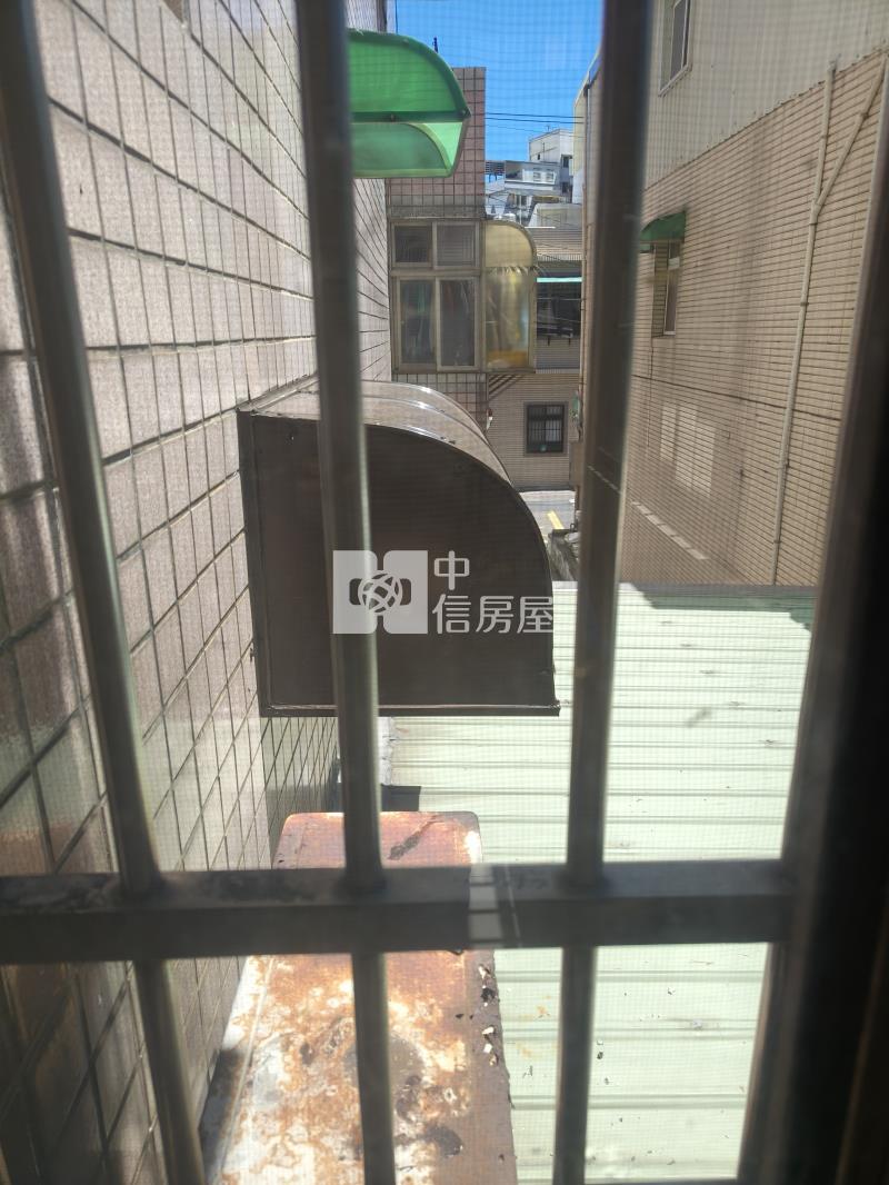 忠福全新整理電梯美3房房屋室內格局與周邊環境